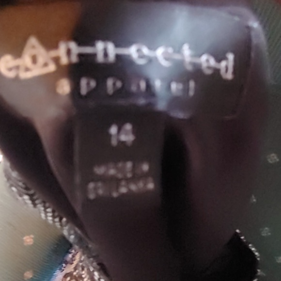 Black and gray geo print midi dress - Picture 8 of 8